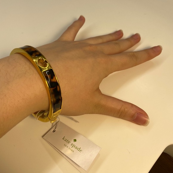 Kate Spade Gold Tortoiseshell Bangle Bracelet - Picture 2 of 2
